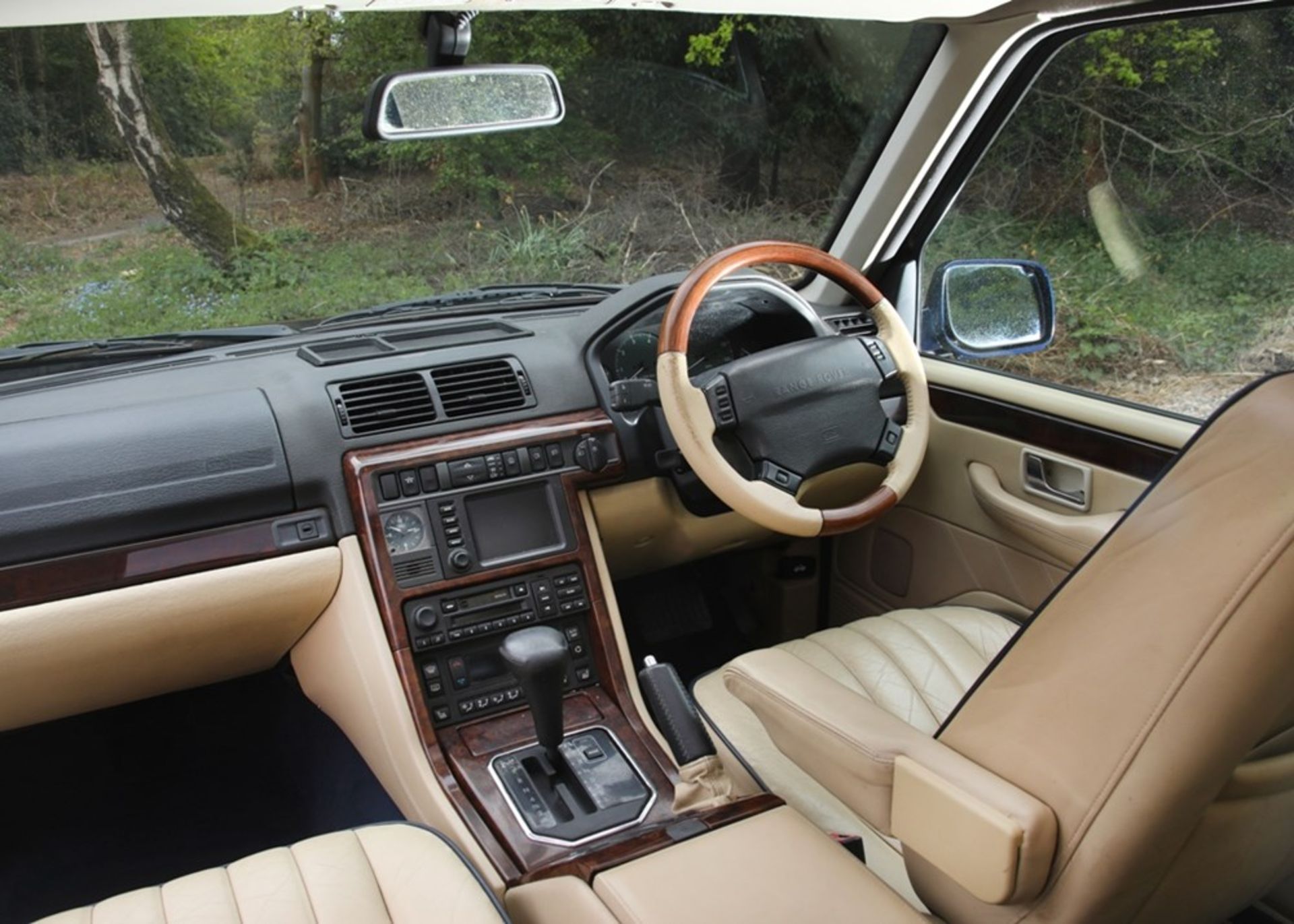 2002 Range Rover Vogue (4.6 litre) - Image 6 of 9