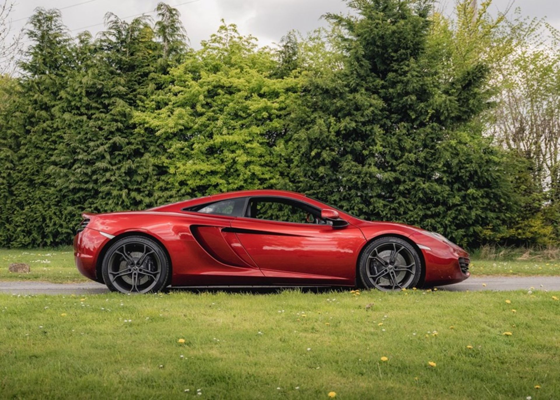 2011 Mclaren MP4 C12 - Image 2 of 9