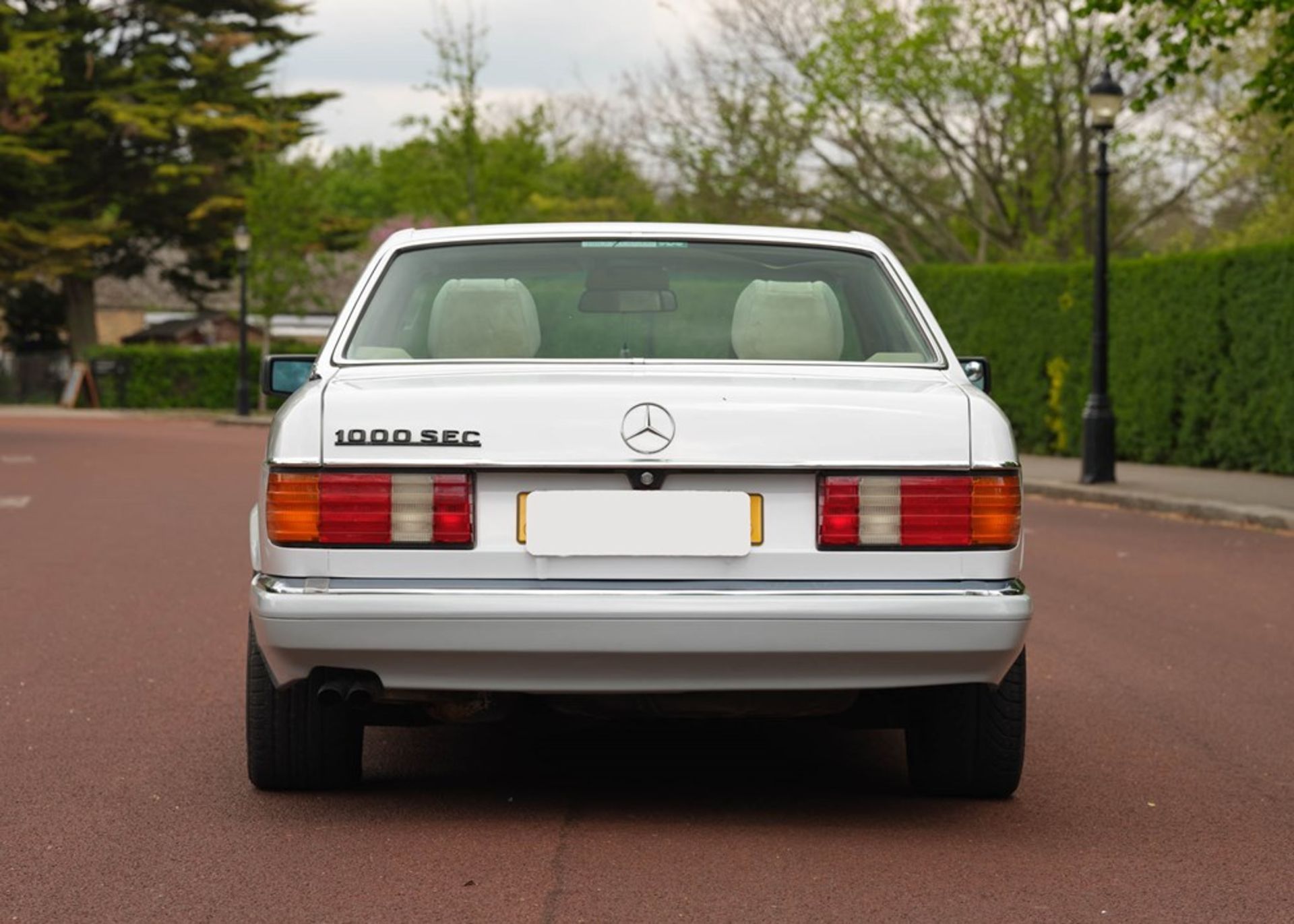 1990 Mercedes-Benz 1000/560 SEC - Image 2 of 9