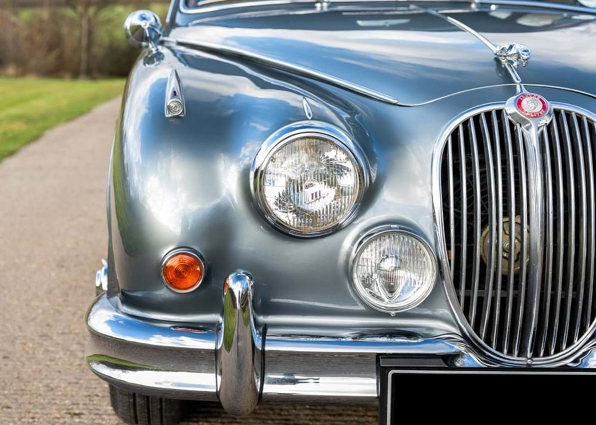 1964 Jaguar Mk. II (3.8 Litre) - Image 3 of 8