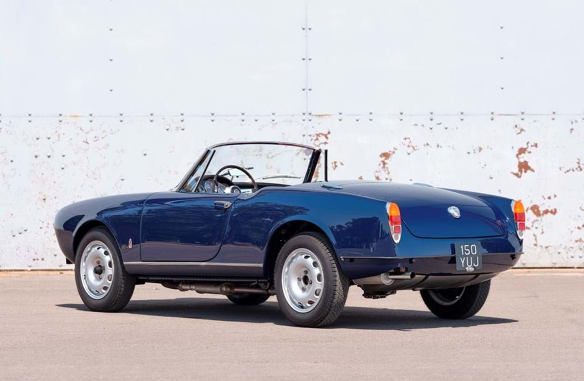 1961 Alfa Romeo Giulietta Spider Veloce - Image 2 of 20