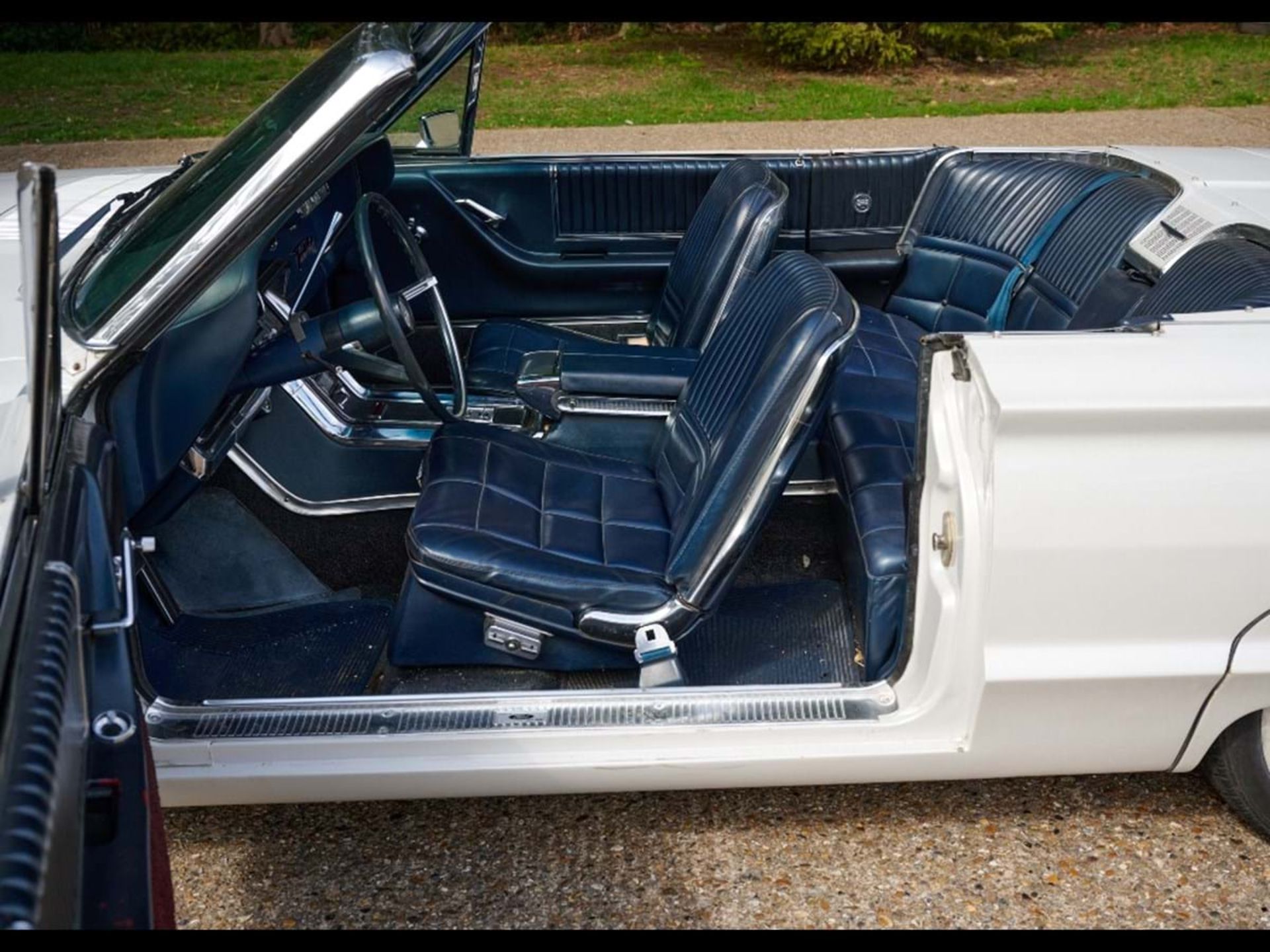 1966 Ford Thunderbird Convertible - Image 13 of 24