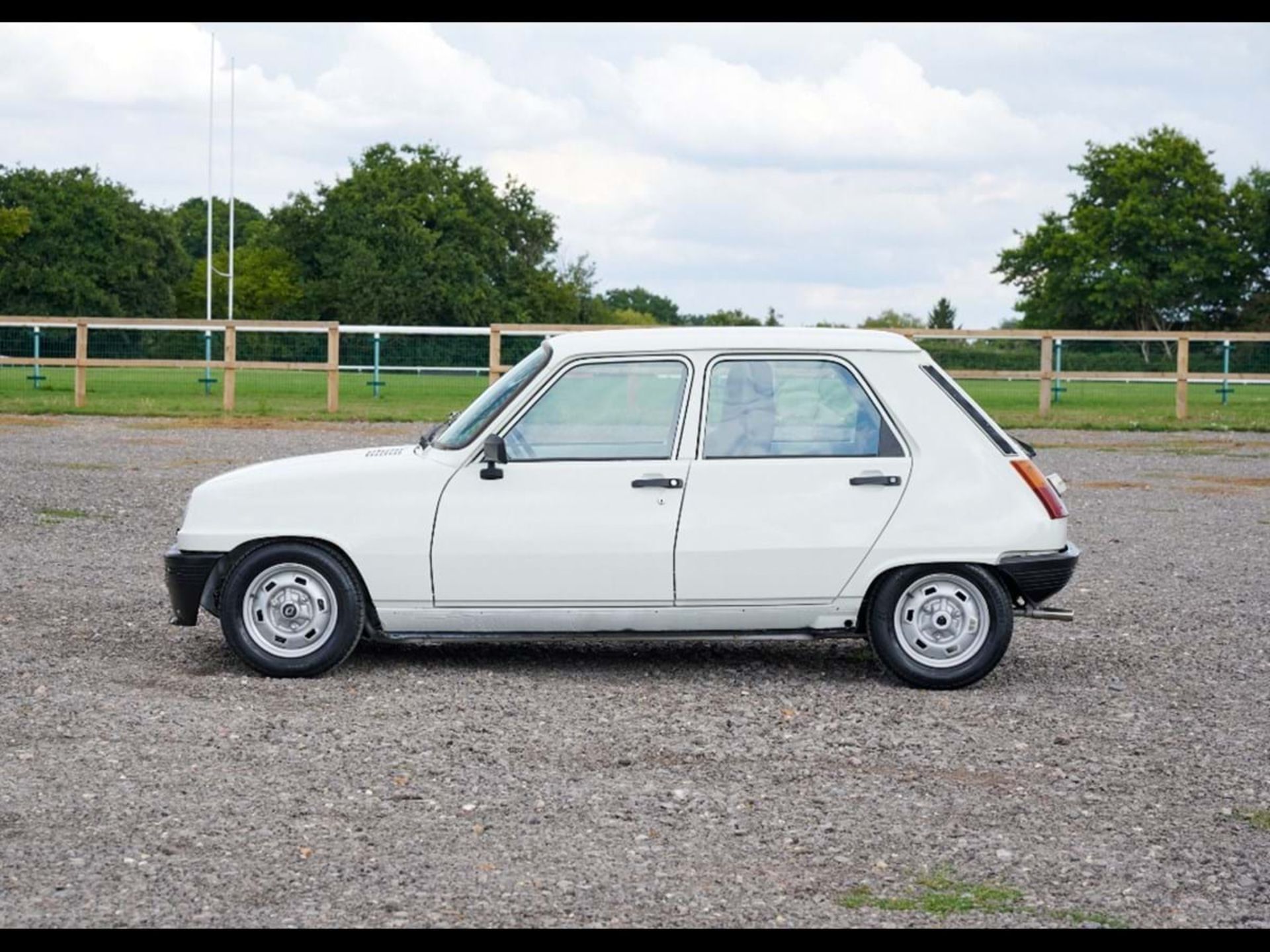 1984 Renault 5 - Image 2 of 17