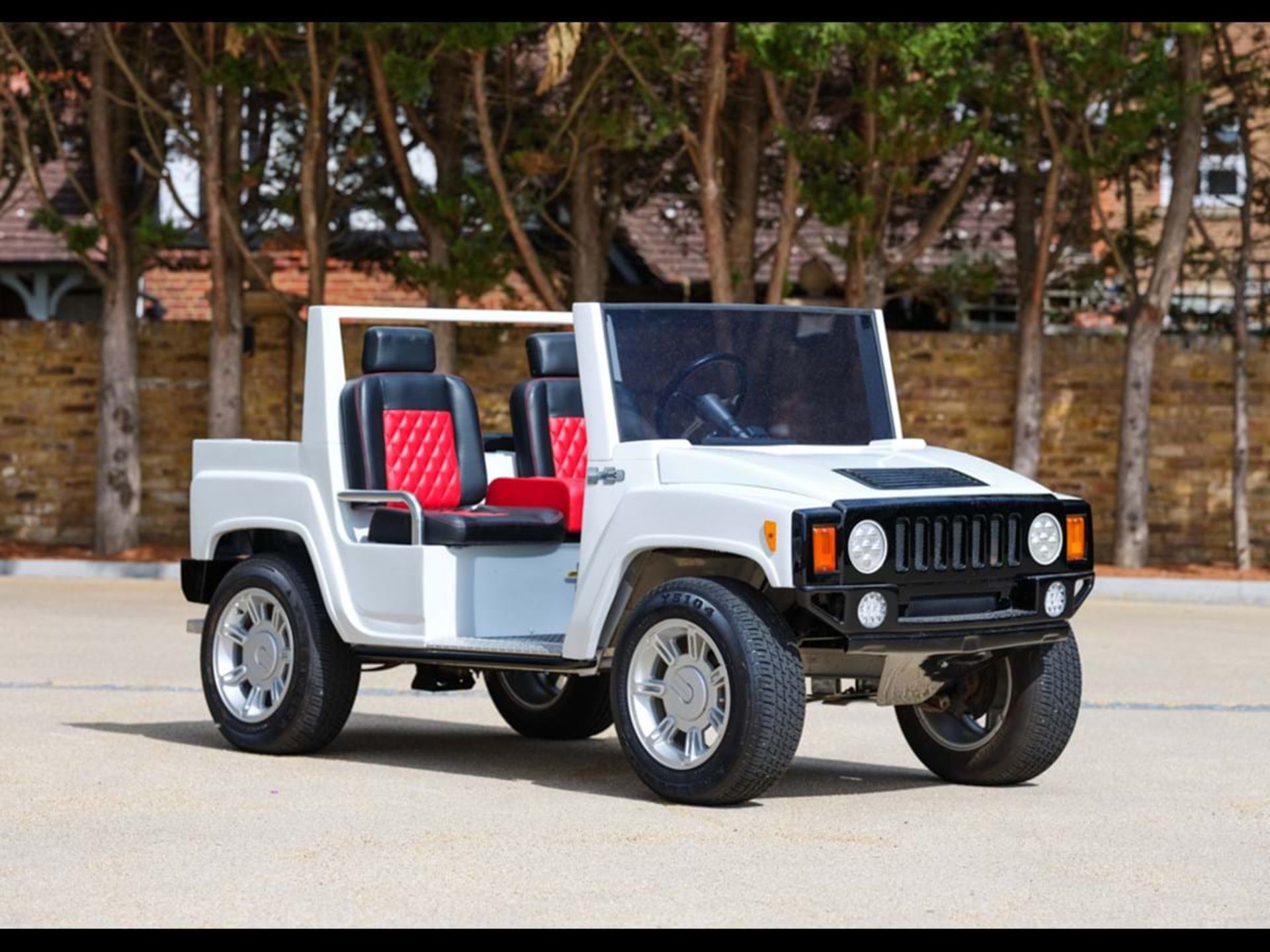 ACG Hummer H3 Golf Cart