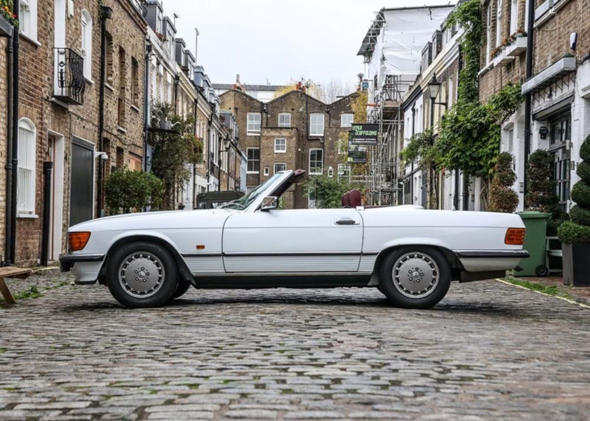 1987 Mercedes-Benz 420 SL - Image 3 of 10