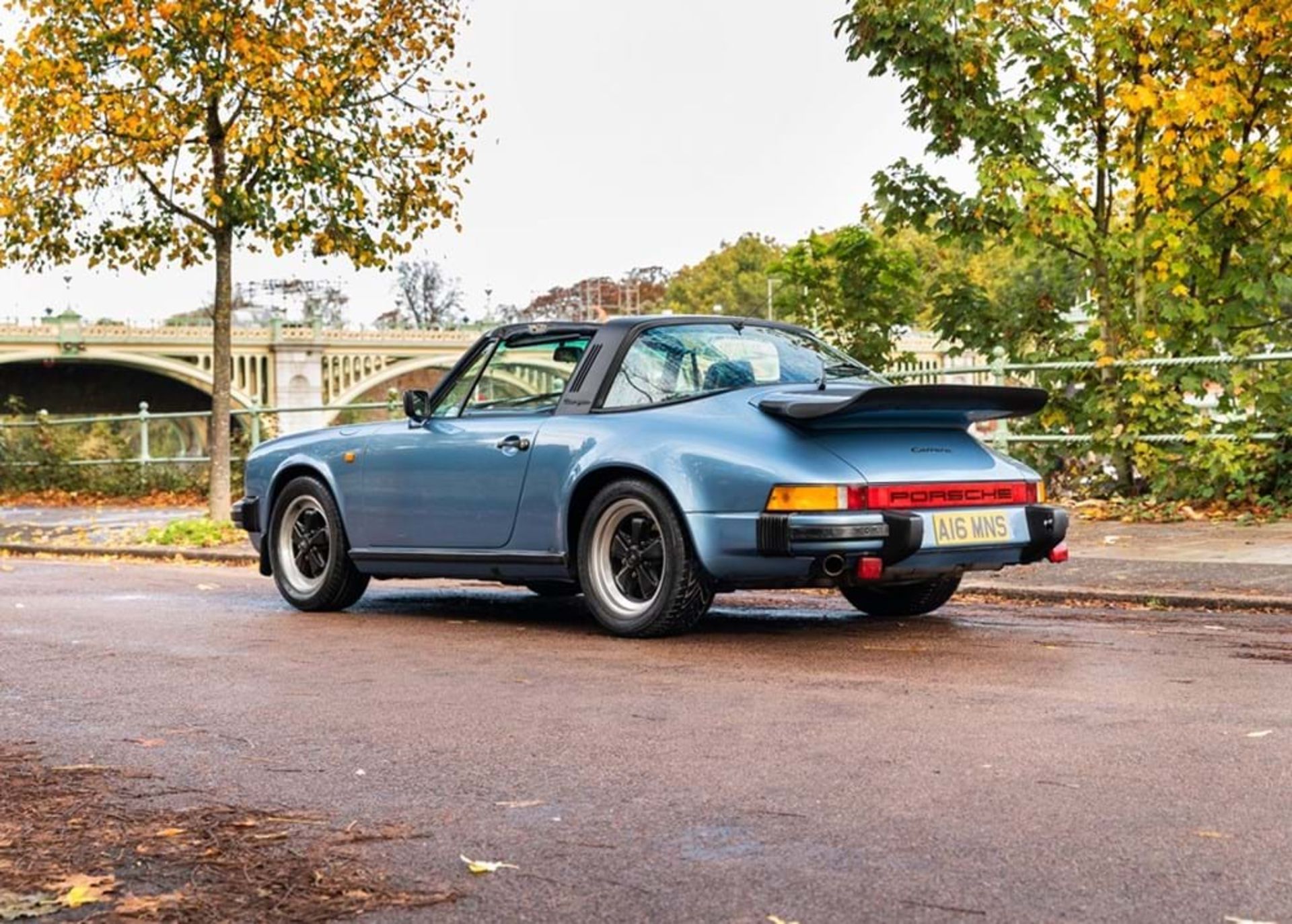 1986 Porsche 911 Carrera Sport Targa (3.2 litre) - Image 3 of 10