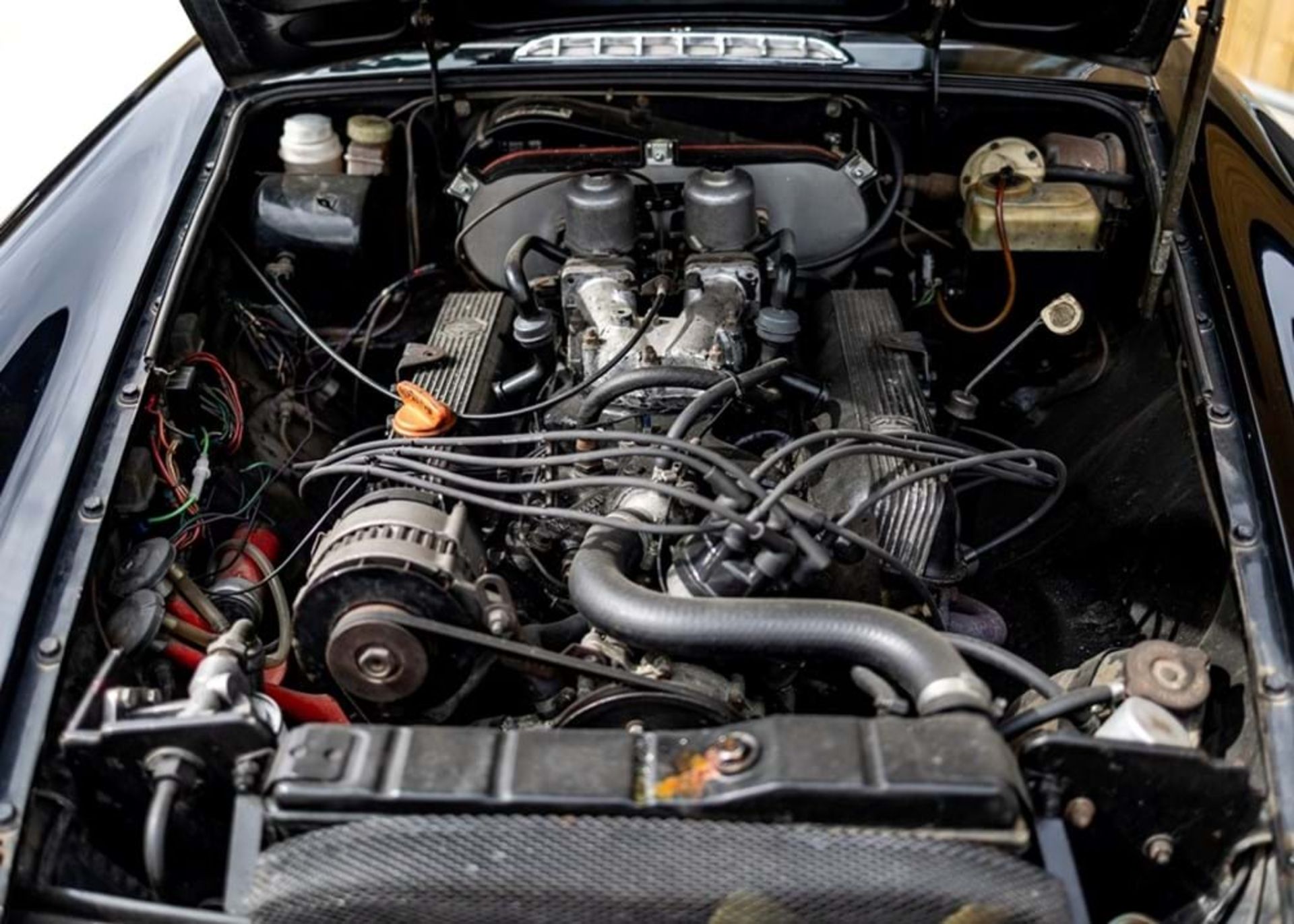1973 MG B GT V8 - Image 5 of 10