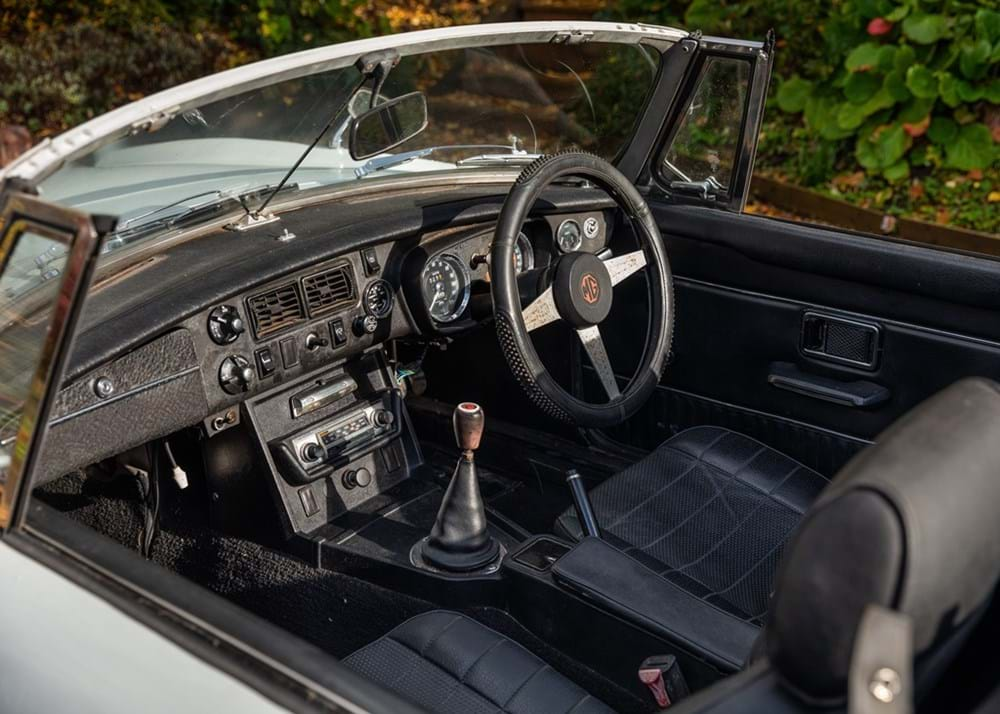 1973 MG B Roadster - Image 4 of 10