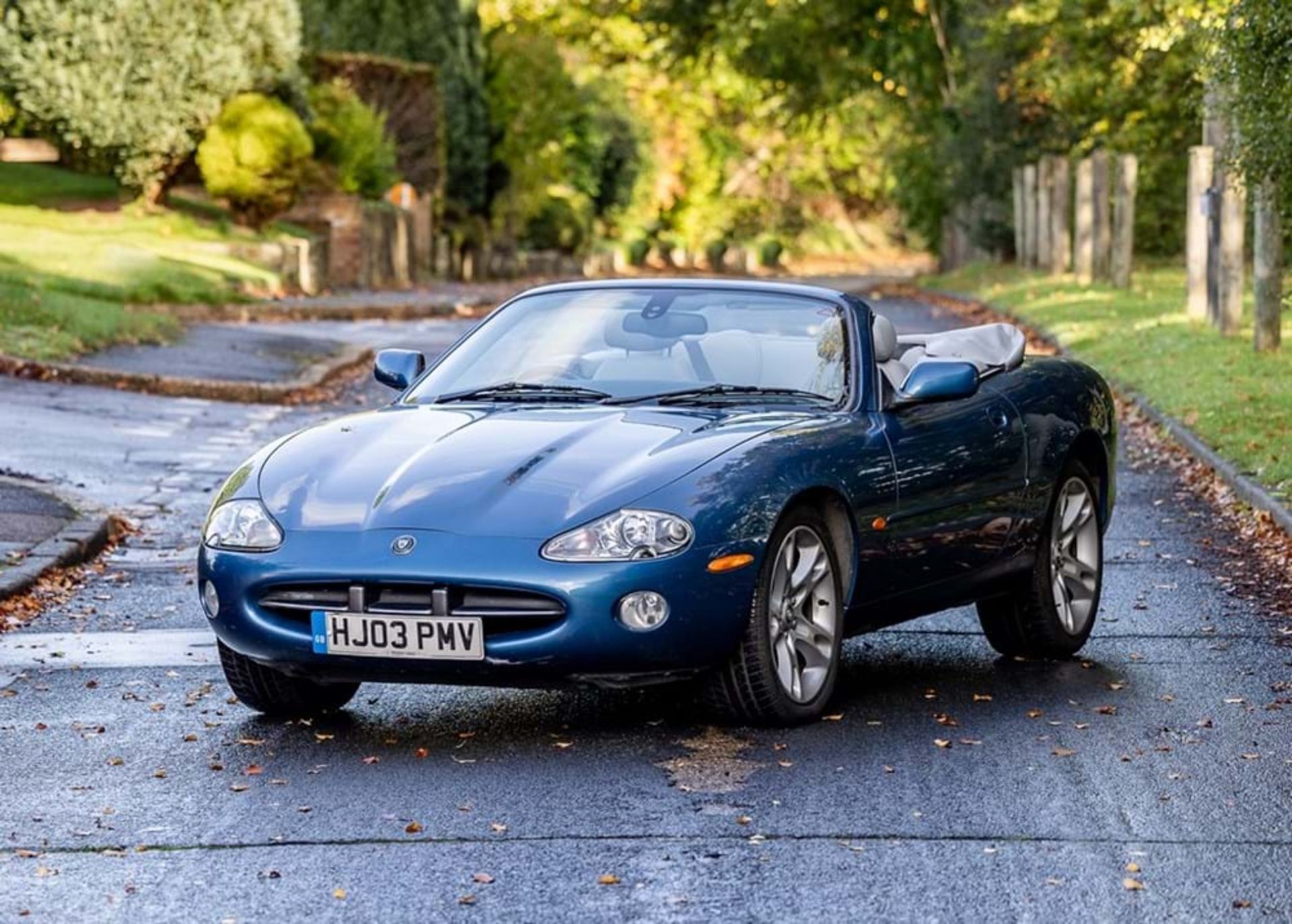 2003 Jaguar XK8 Convertible - Image 4 of 11