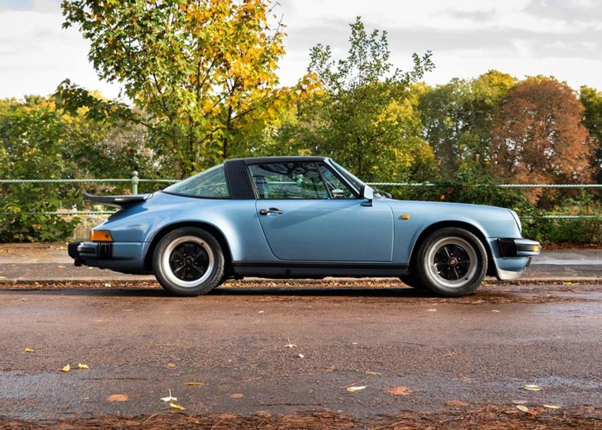 1986 Porsche 911 Carrera Sport Targa (3.2 litre) - Image 10 of 10