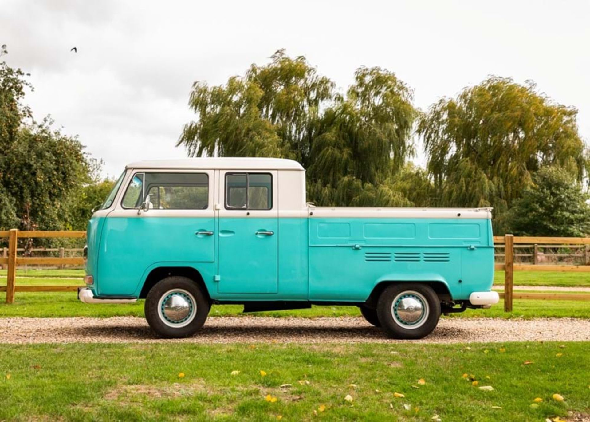 1970 Volkswagen T2 Crew Cab Pick-up - Image 4 of 10