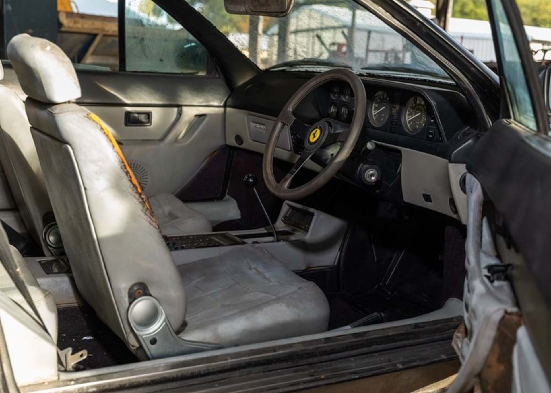 1988 Ferrari Mondial Cabriolet (3.2 litre) - Image 8 of 10