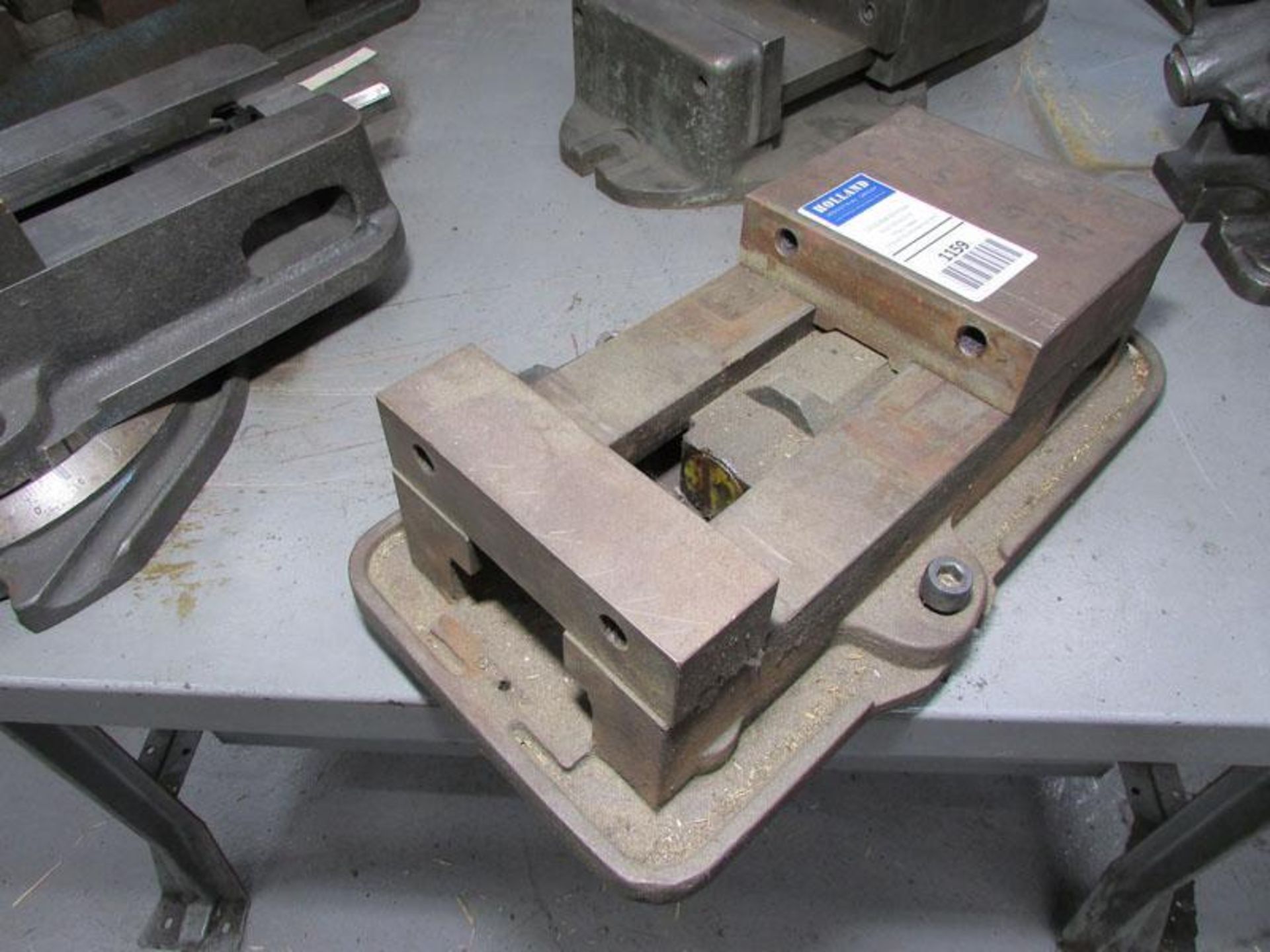 Kurt D60 6" Machine Vise