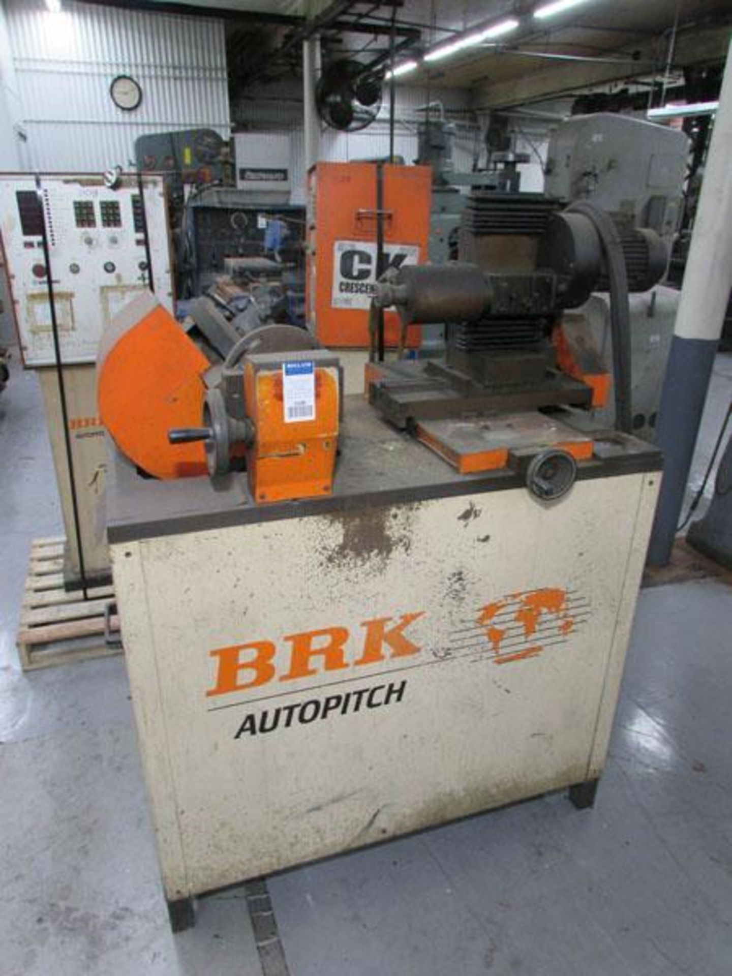 BRK Autopitch CNC Crescent Knurling Mould Milling Machine - Image 2 of 8