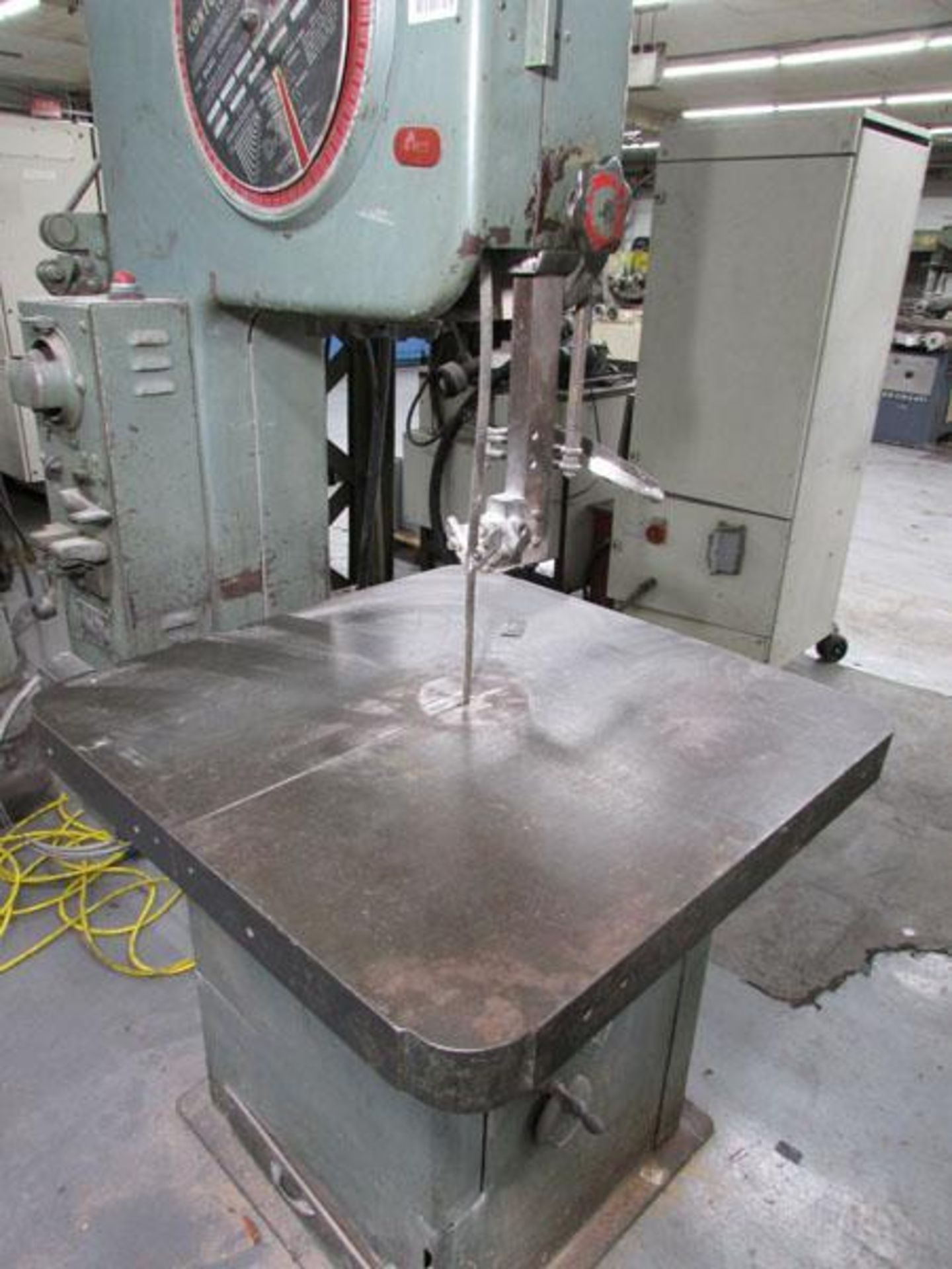 DoAll 16-M 15" Vertical Bandsaw - Image 3 of 6