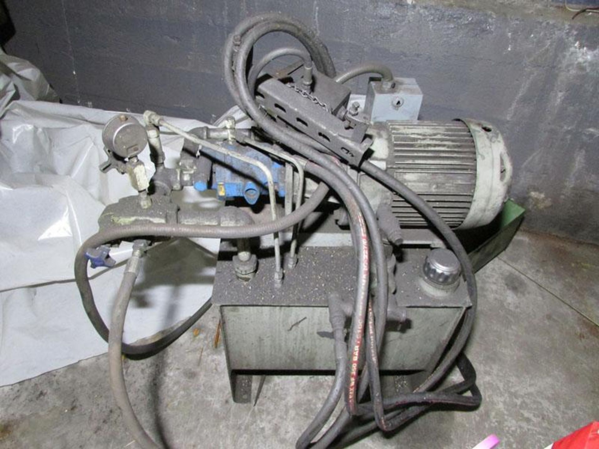 Cincinnati No. 4 Plain High Power Dial Type Horizontal Milling Machine - Image 7 of 11