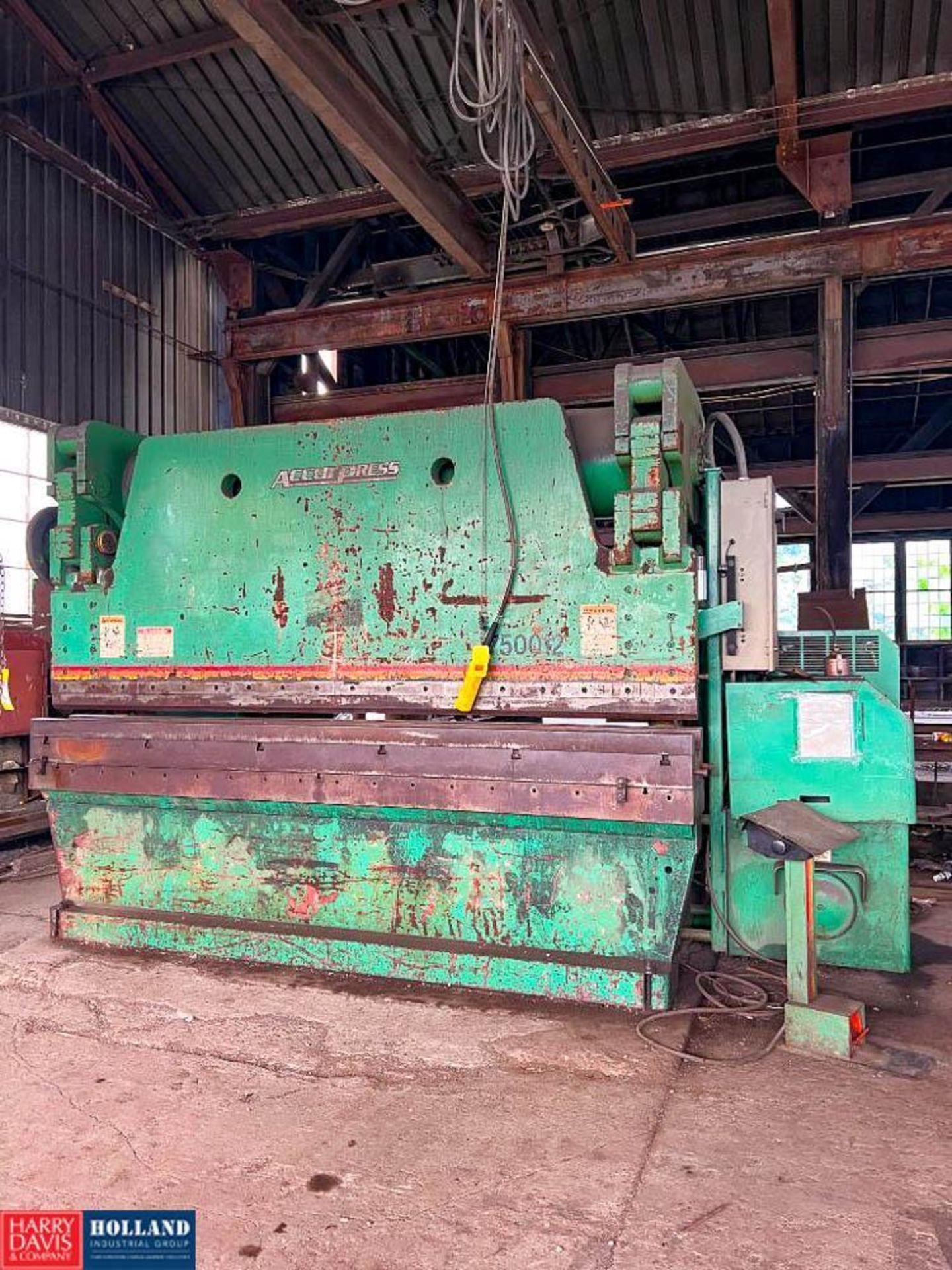 Accurpress 500-Ton Capacity, 12' Press Brake, Model: 750012, S/N: 5988