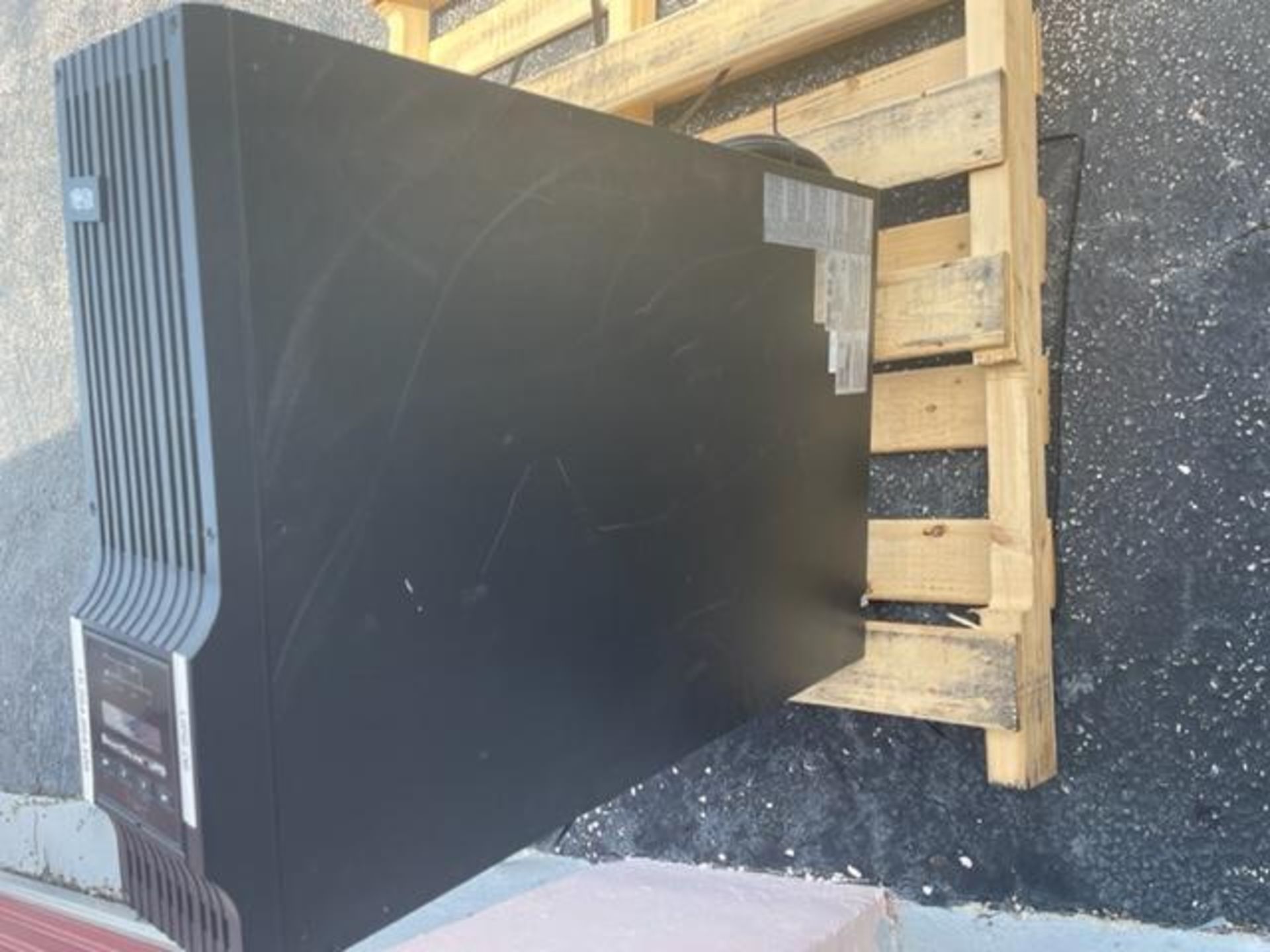 Tripp-Lite Smart Mdl: SU5000RT3UPM UPS Unit - Located At Surplus MGT. - Coral Springs - Image 2 of 4