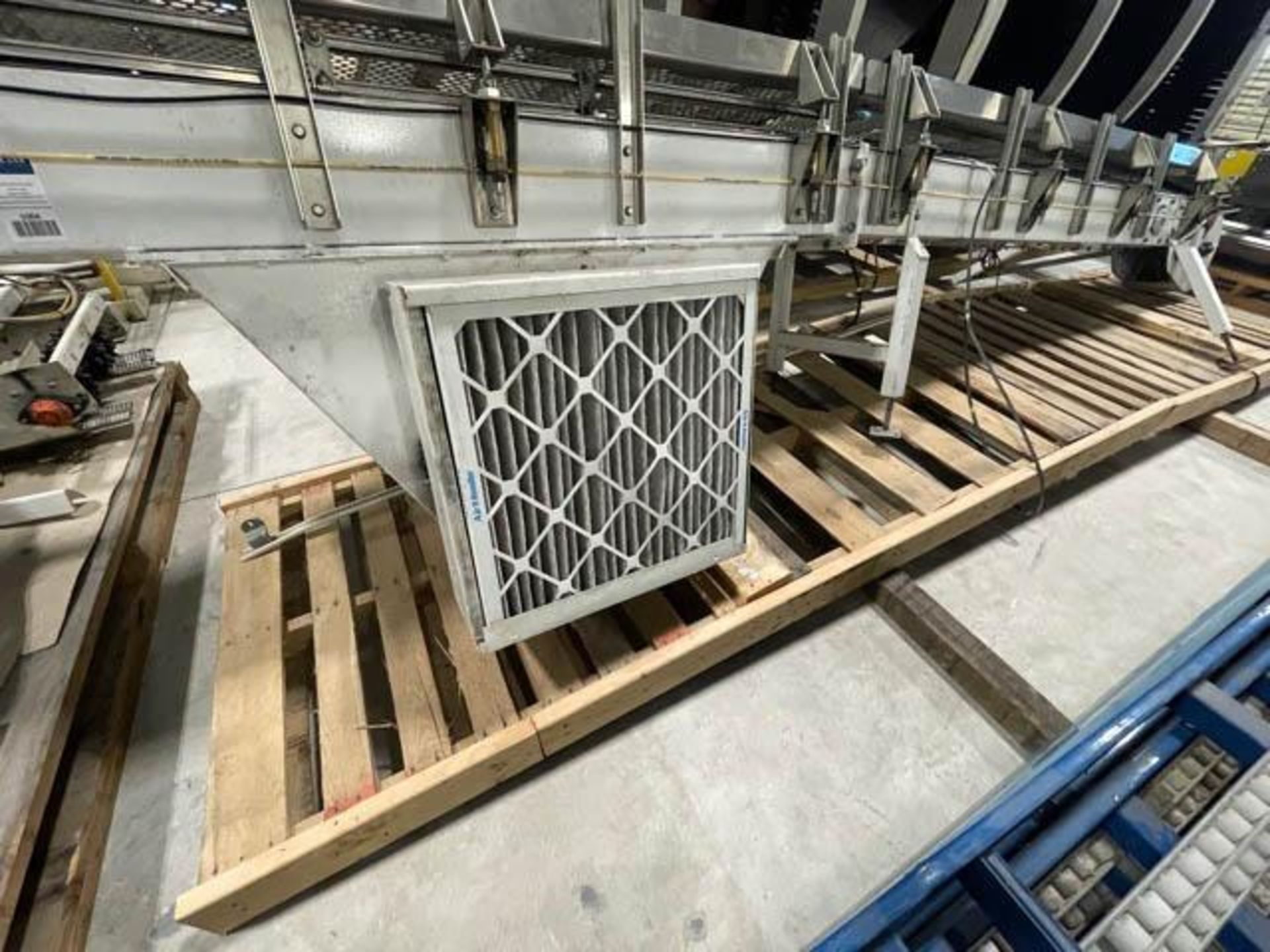 15' Section of Empty Can Air Conveyor - Located At Pembroke Pines, FL Facility - Image 3 of 3