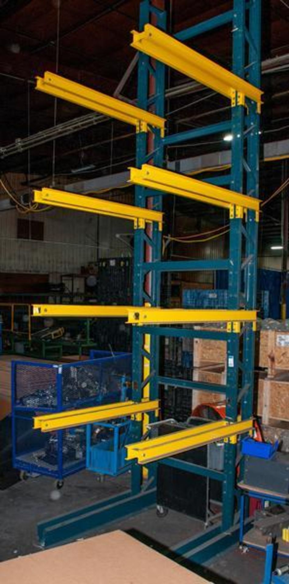 Cantilever rack (2) uprights (4) sets arms approx. 52" wide x 218" tall w/ 48" arms - Image 2 of 2