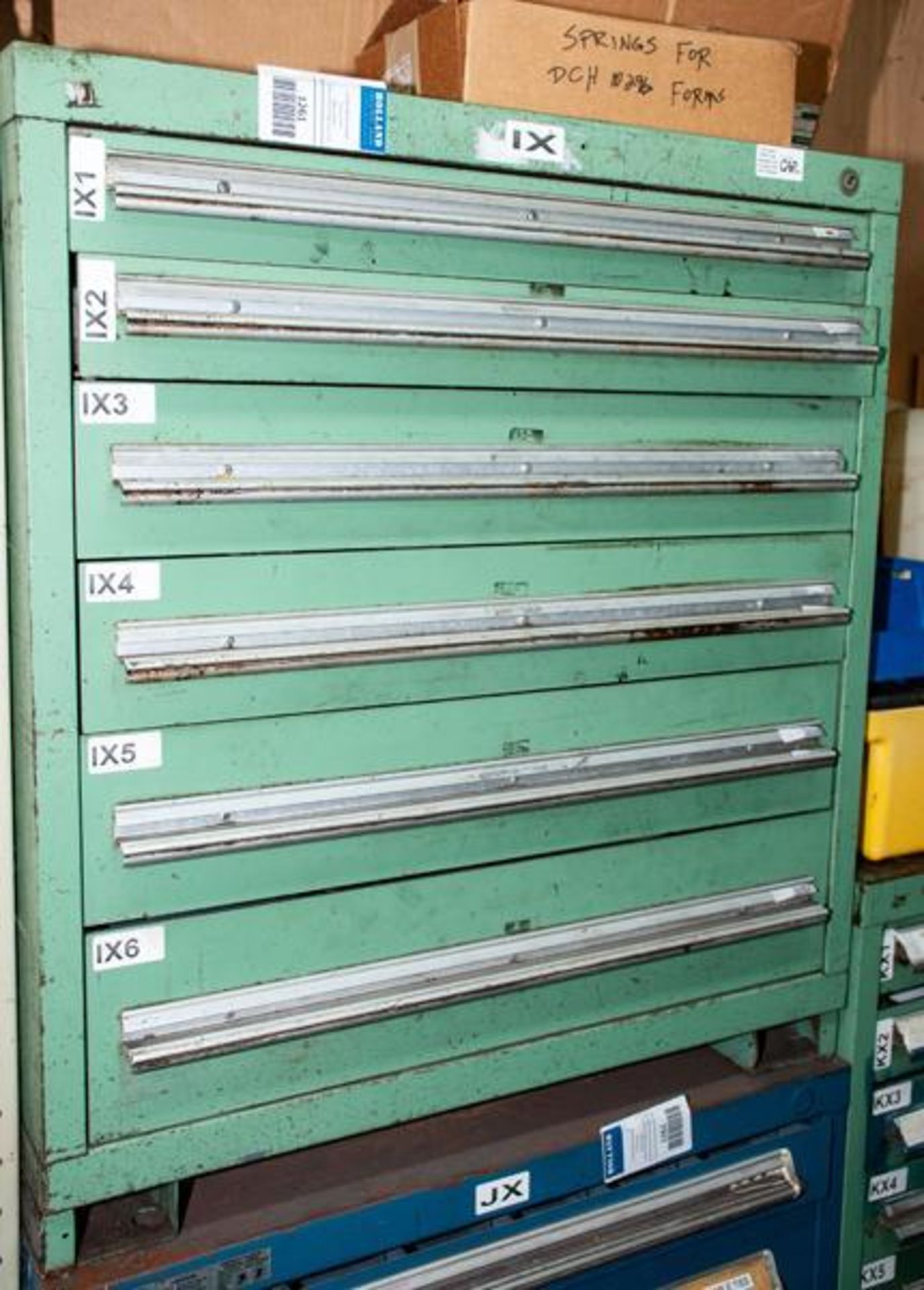 Vidmar or like 6-drawer 1/2 height - No Contents