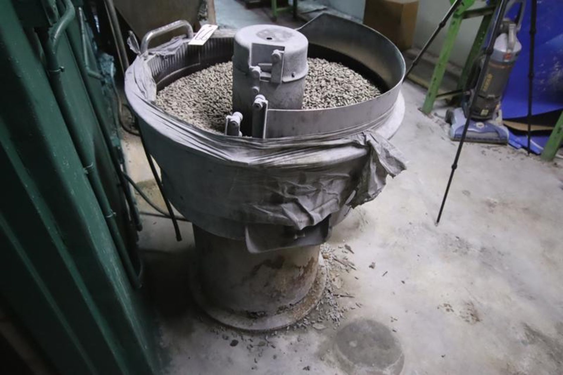 30" Vibratory Bowl - Image 4 of 4