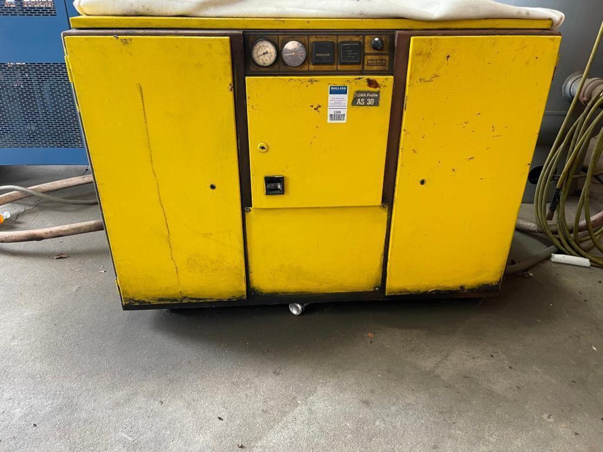 Kaeser Air Compressor Model AS 30 SER#325368 Year 1997 30HP