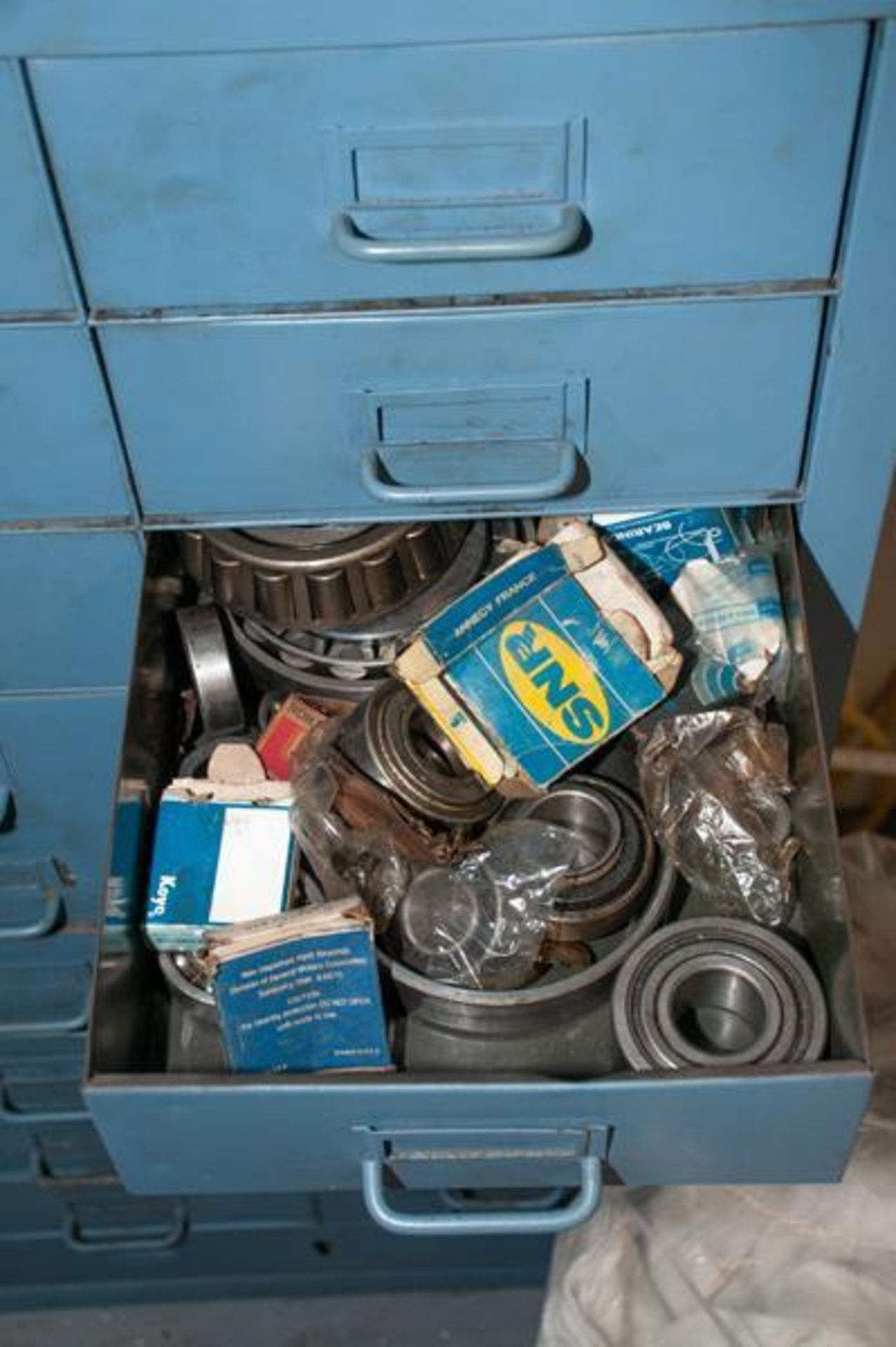 Stacked small parts cabinets (3) stacks, w/ contents, hardware, screws, nuts, bolts, washers, set sc - Image 24 of 24