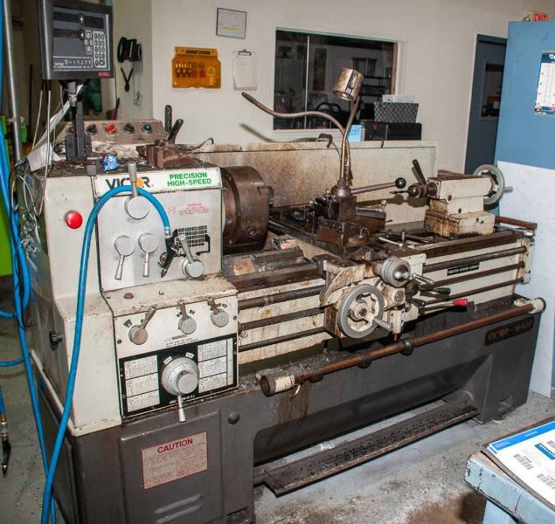 Victor 1640B High Precision Lathe w/ Newall DP700 Controls - Image 2 of 12