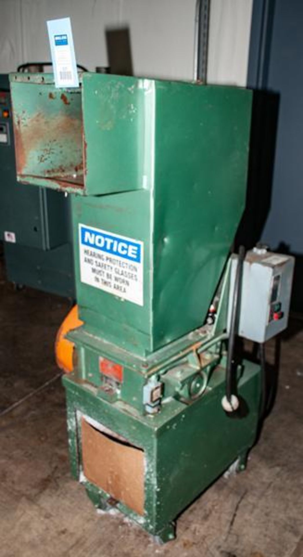 Nelmore Mdl.G810M1, s/n 7405-70-20, 7.5 hp, plastic grinder, 220v 3ph.