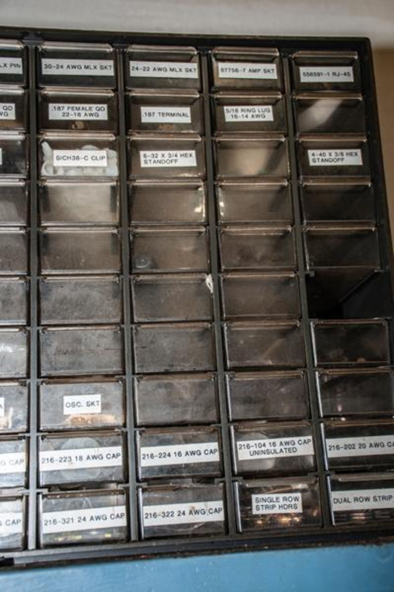 Stacked small parts cabinets (3) stacks, w/ contents, hardware, screws, nuts, bolts, washers, set sc - Image 8 of 24