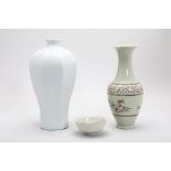 A GROUP OF CHINESE CERAMICS