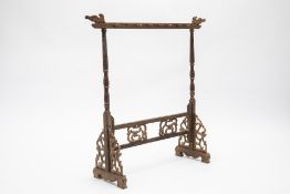 A ORNATE CARVED WOOD CALLIGRAPHY BRUSH STAND