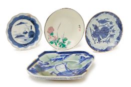 A GROUP OF ORIENTAL PORCELAIN PLATES