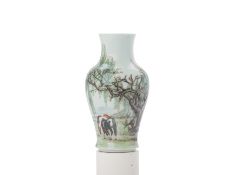 A CHINESE PORCELAIN SMALL VASE WITH A SCENE OF HORSES