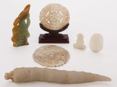 A GROUP OF ASSORTED JADE ITEMS