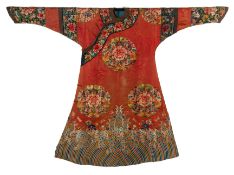 A CHINESE EMBROIDERED SILK MEDALLION ROBE