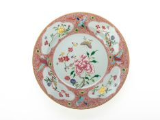 A LARGE FAMILLE ROSE PORCELAIN DISH