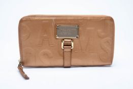 A MARC JACOBS SMALL CLUTCH BAG