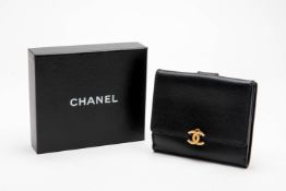 A CHANEL BLACK LEATHER CARD WALLET