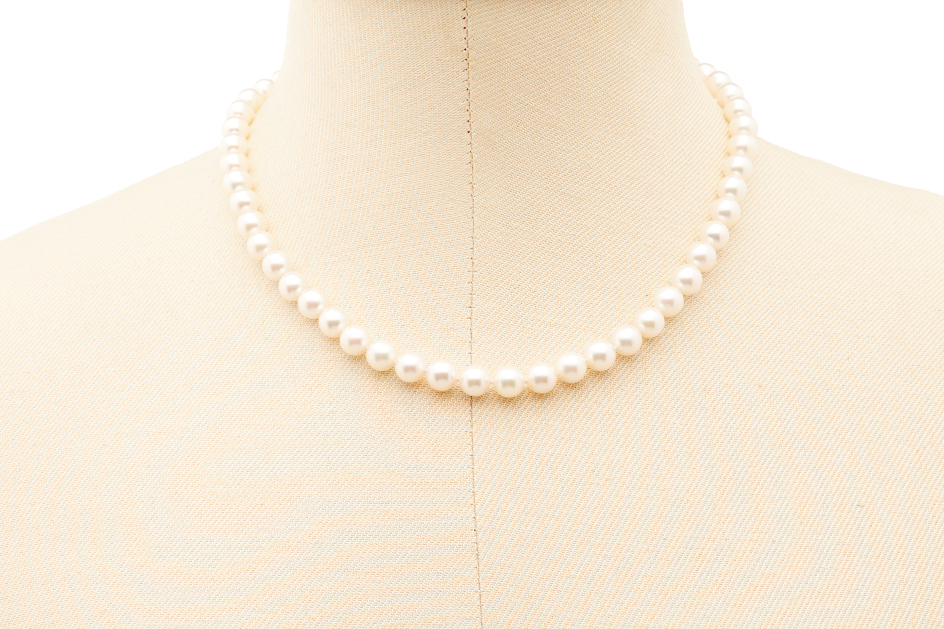 A SINGLE STRAND CULTURED AKOYA PEARL NECKLACE