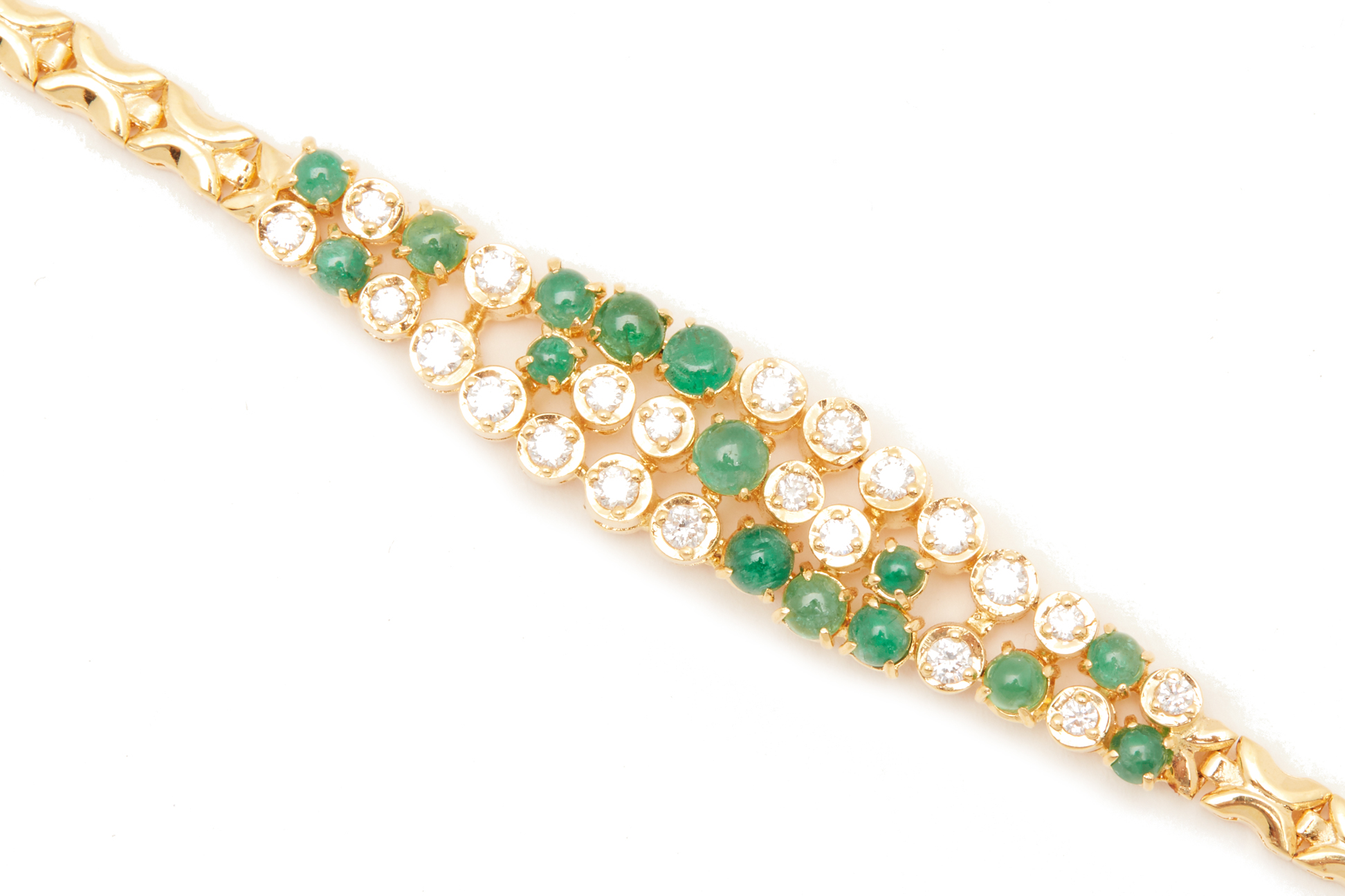 AN EMERALD AND DIAMOND BRACELET