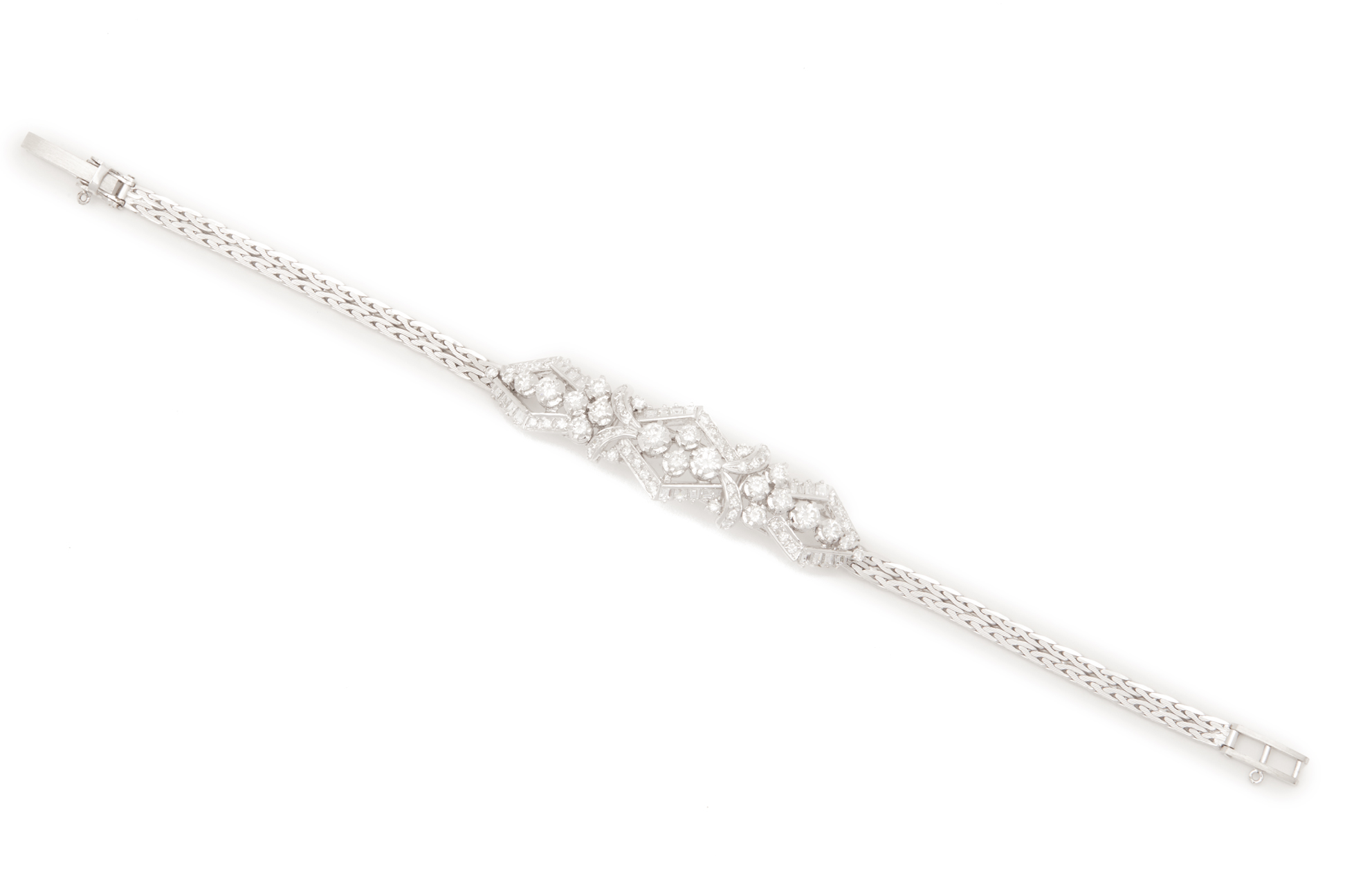 A WHITE GOLD AND DIAMOND BRACELET - Image 2 of 2