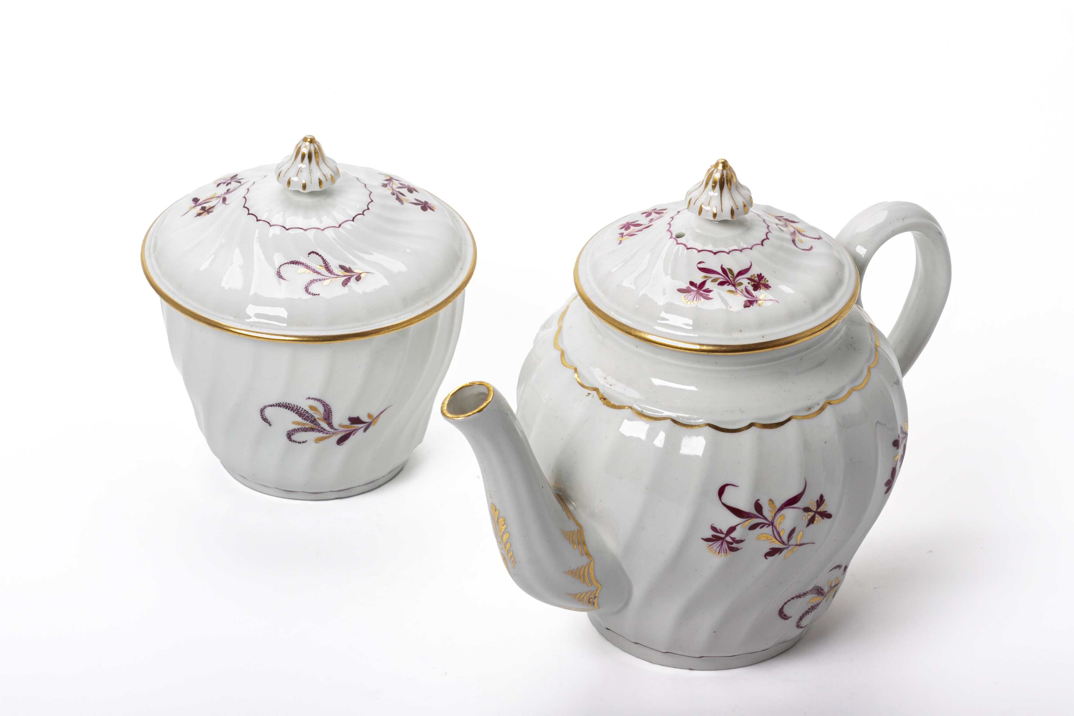 AN ANTIQUE ENGLISH PART TEA AND COFFEE SERVICE - Image 4 of 4