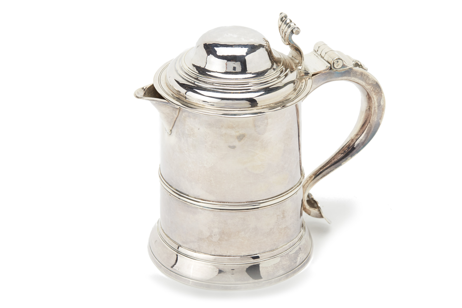 A GEORGE II SILVER TANKARD