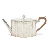 A VICTORIAN SILVER TEAPOT