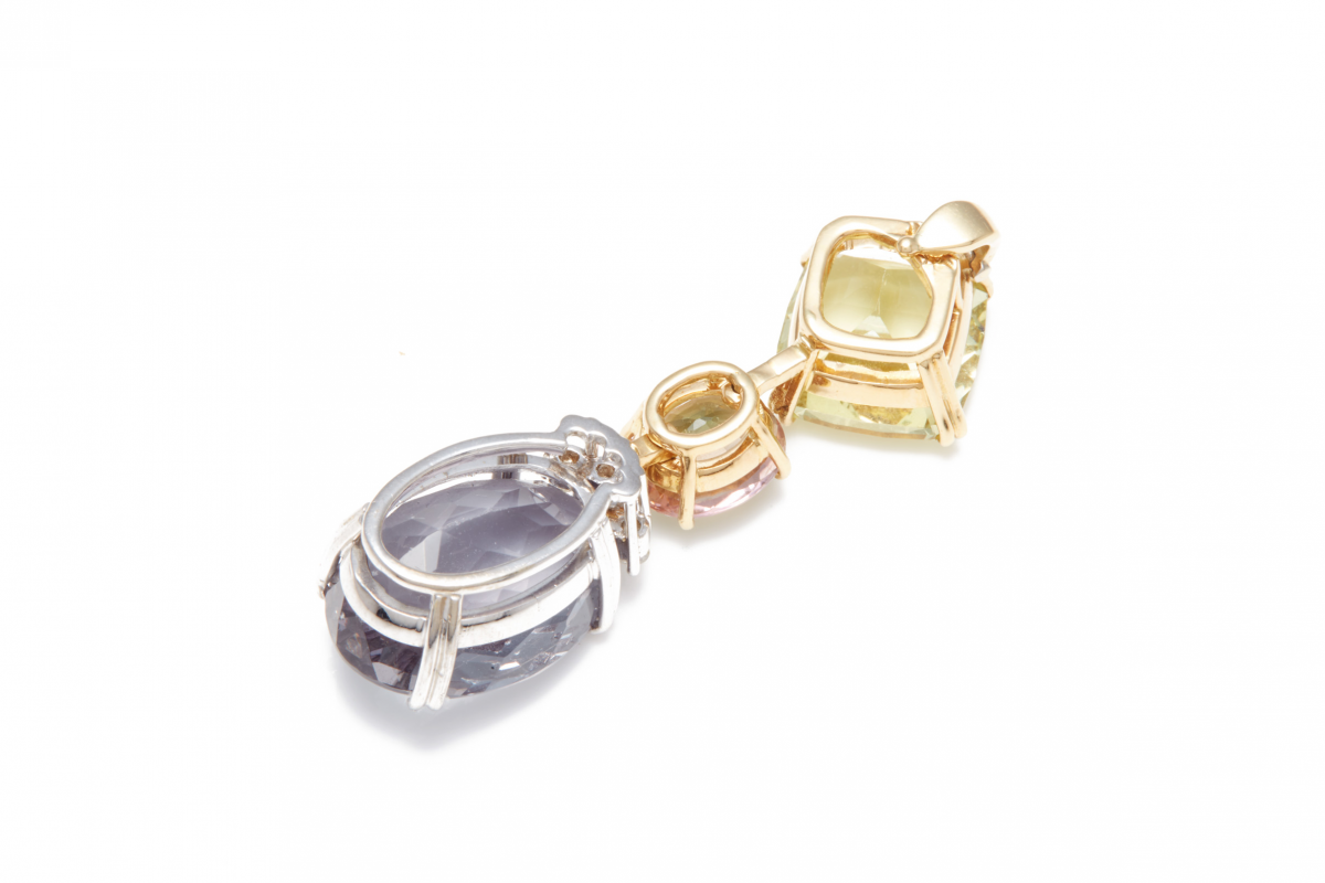 A CITRINE, IOLITE AND DIAMOND PENDANT - Image 2 of 2