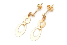 A PAIR OF GOLD EARRINGS