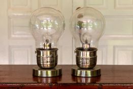 A PAIR OF LIGHTBULB FORM TABLE LAMPS