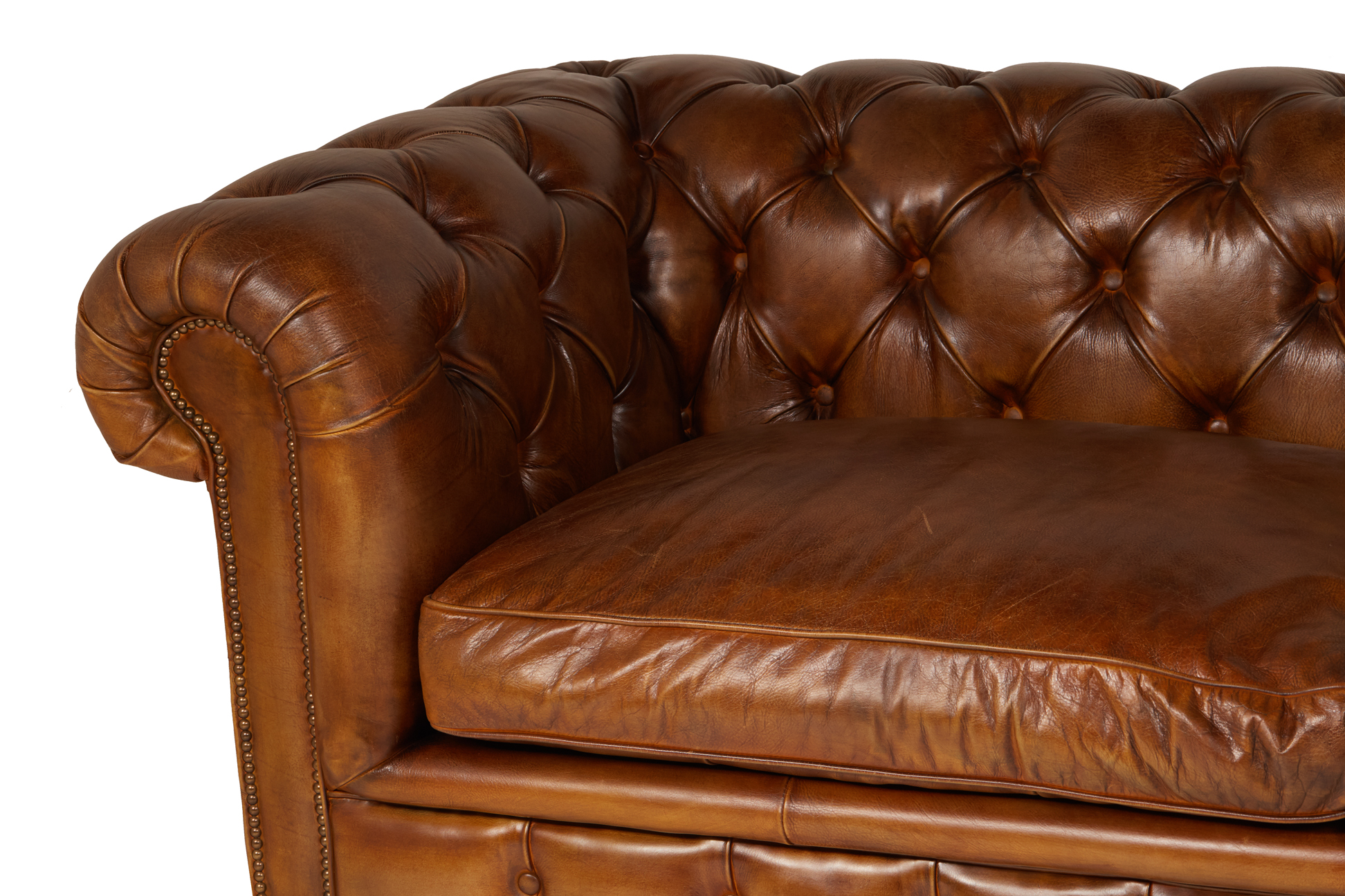 A TIMOTHY OULTON LEATHER CHESTERFIELD TYPE SOFA - Image 2 of 2